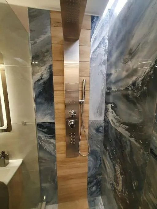 Pleasantstay City Appartement Thessaloniki Apartment